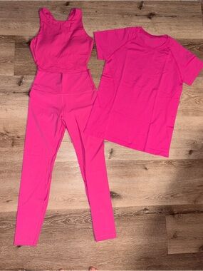 CRZ YOGA High-Waist Leggings with Matching Performance Tee Set